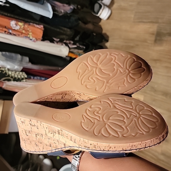 Navy blue wedge sandals - Picture 3 of 3